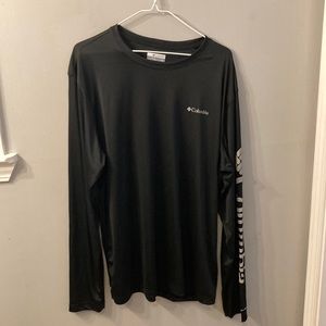 NWOT Columbia Rash guard/UPF shirt